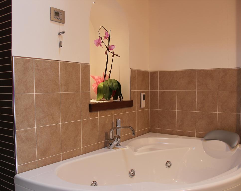 Albergo Edelweiss - Larespa Crodo Buitenkant foto