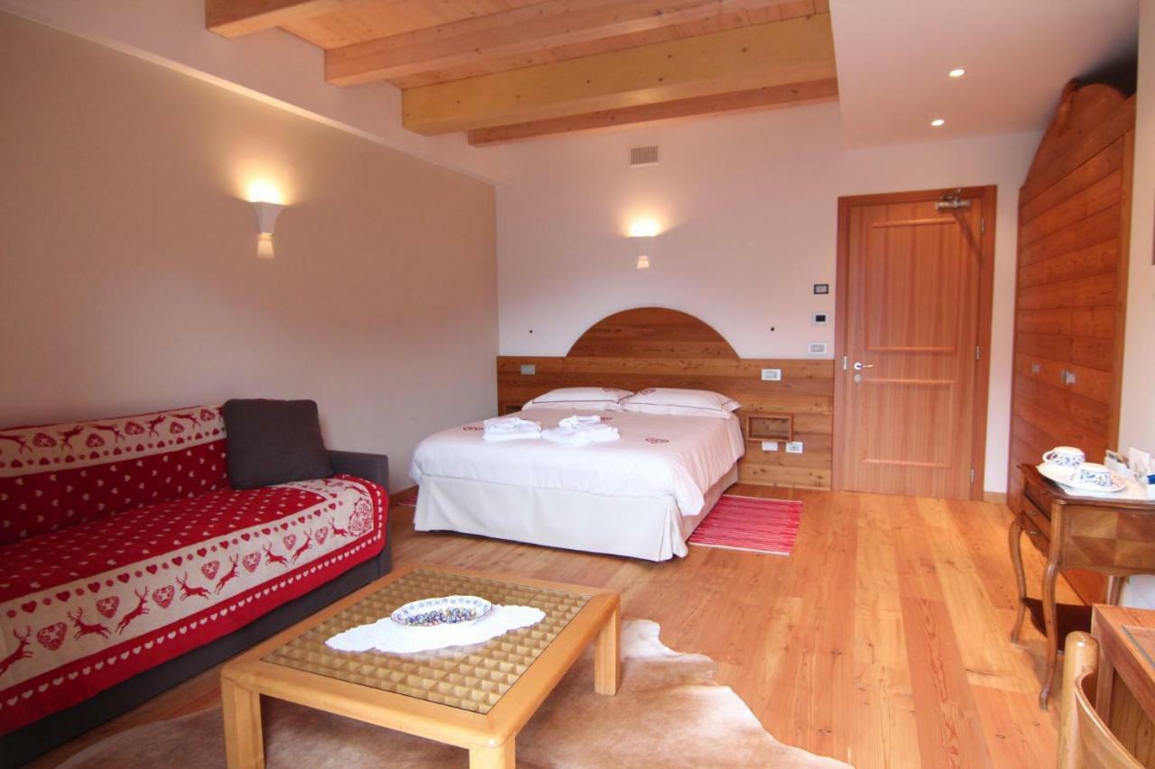 Albergo Edelweiss - Larespa Crodo Buitenkant foto